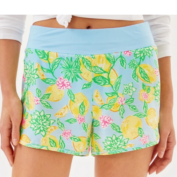 NWT Lilly Pulitzer Luxletic Shorts Sz 16 - Picture 2 of 5